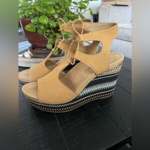 Lucky Brand Wedge Sandals Women's 8 Leather Woven Strappy Platform Tejida